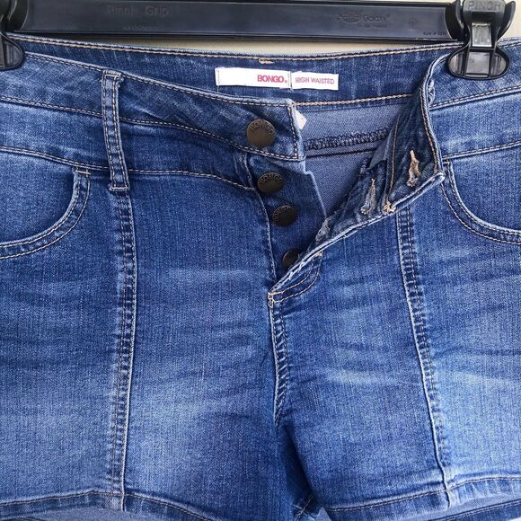 Bongo Shorts Women 11 High Rise Distressed Denim 3” Button Fly 90s Y2K VTG - Picture 3 of 8